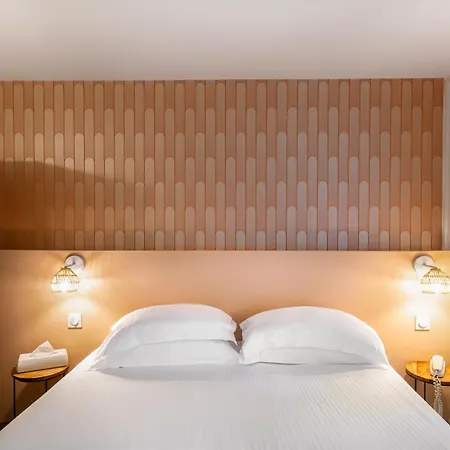 Eden Park Restaurant Hotell Pont-Évêque