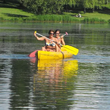 Eden Park Restaurant Hotell 3*