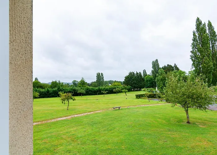 Eden Park Restaurant Hotel 3*