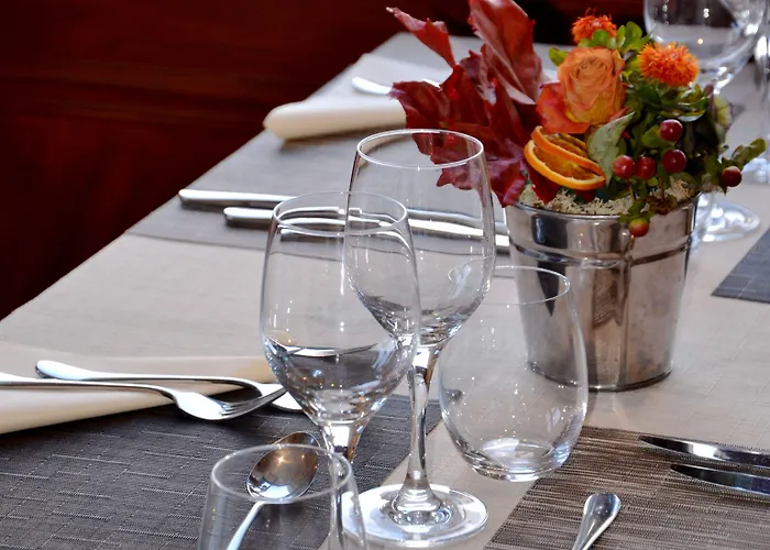 Eden Park Restaurant Hotel