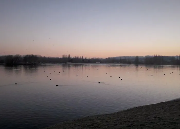 Eden Park Restaurant Hotel